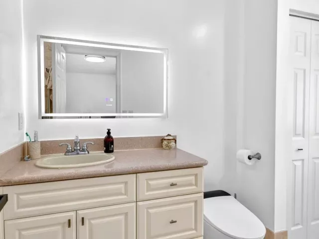 Продажа дома по адресу 1084 Aspri Way - фото 9270502