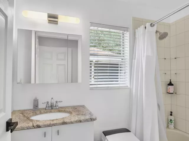 Продажа дома по адресу 1084 Aspri Way - фото 9270508