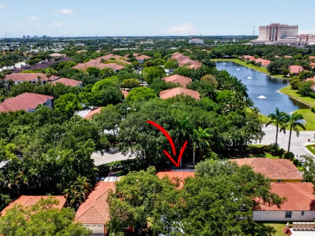 Продажа дома по адресу 1084 Aspri Way - фото 9270524