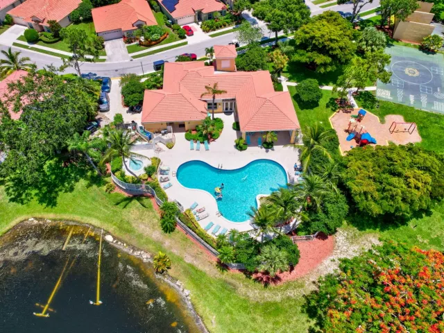 Продажа дома по адресу 1084 Aspri Way - фото 9270532