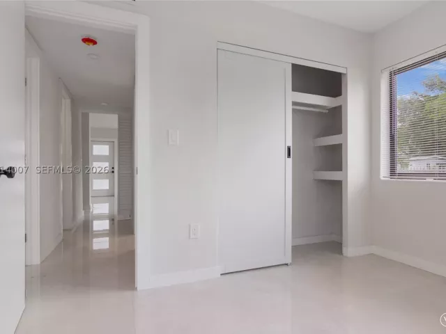 Продажа дома по адресу 1910 NW 134th St - фото 8916698