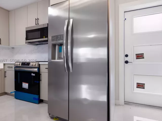 Продажа дома по адресу 1910 NW 134th St - фото 8916694