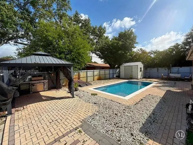 Продажа дома по адресу 1823 SW 29th St - фото 7647154