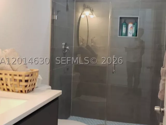 Продажа дома по адресу 613 NW 10th St - фото 9173875