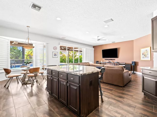 Продажа дома по адресу 12781 Yardley Drive - фото 9359658
