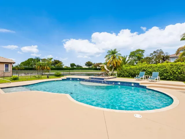 Продажа дома по адресу 12781 Yardley Drive - фото 9359679