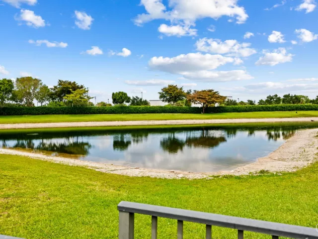 Продажа дома по адресу 12781 Yardley Drive - фото 9359681