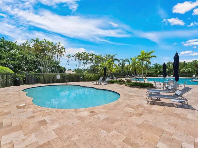 Продажа дома по адресу 12781 Yardley Drive - фото 9359700