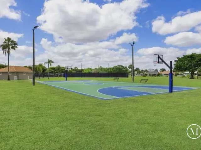 Продажа дома по адресу 12781 Yardley Drive - фото 9359701