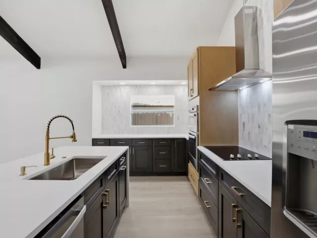 Продажа дома по адресу 2908 NW 24th Way - фото 8895125