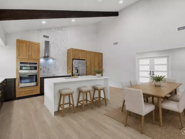 Продажа дома по адресу 2908 NW 24th Way - фото 8895116