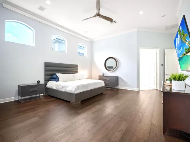 Продажа дома по адресу 16014 Laurel Creek Drive - фото 8911525