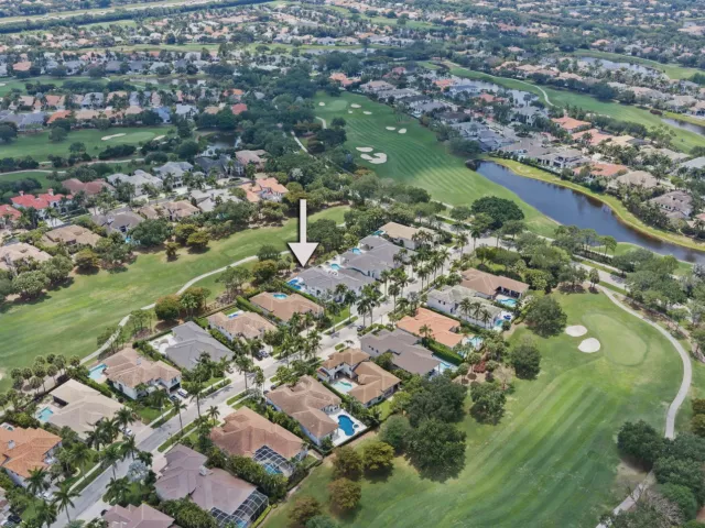 Продажа дома по адресу 16014 Laurel Creek Drive - фото 8911507