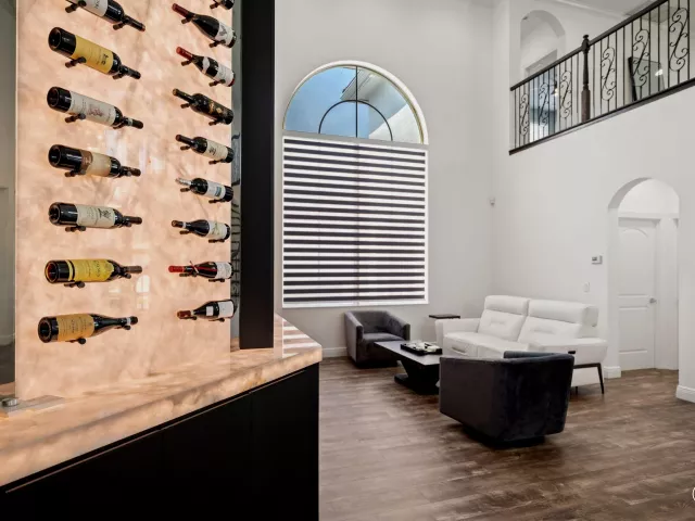 Продажа дома по адресу 16014 Laurel Creek Drive - фото 8911513