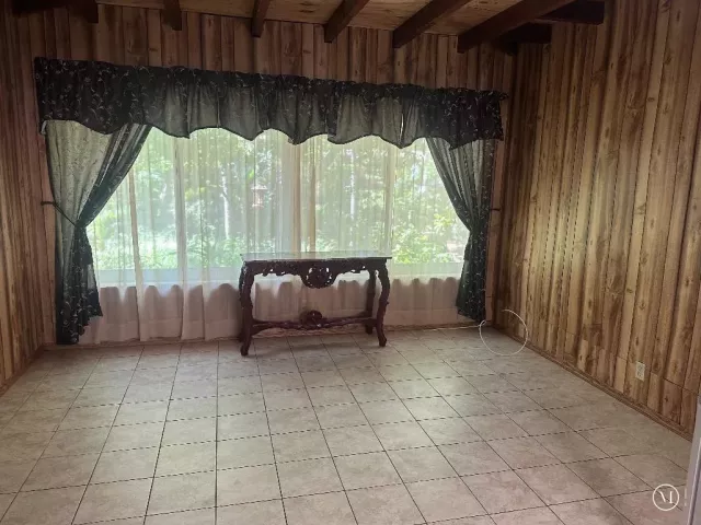 Продажа дома по адресу 1631 NE 157th Terrace - фото 9357617
