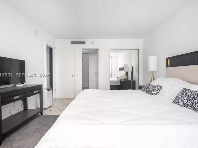 Квартира в аренду номер14U - фото 9132410