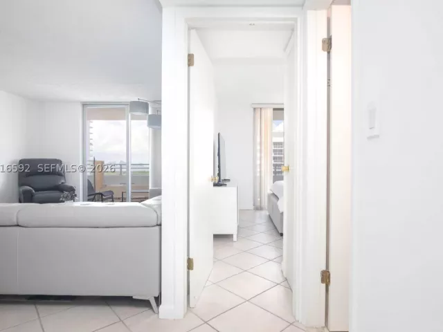 Квартира в аренду номер14U - фото 9132417