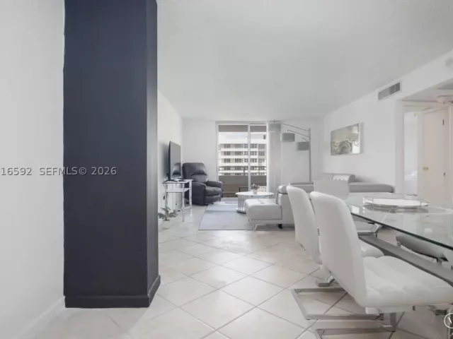 Квартира в аренду номер14U - фото 9132419