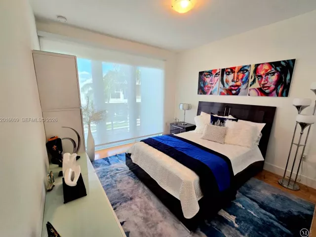 Продажа дома по адресу 9790 NW 75th St - фото 7658002