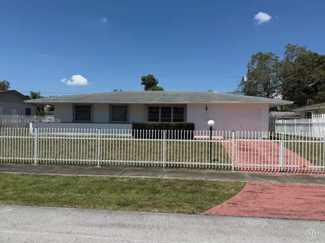 Продажа дома по адресу 16220 SW 101st Ave - фото 7657097