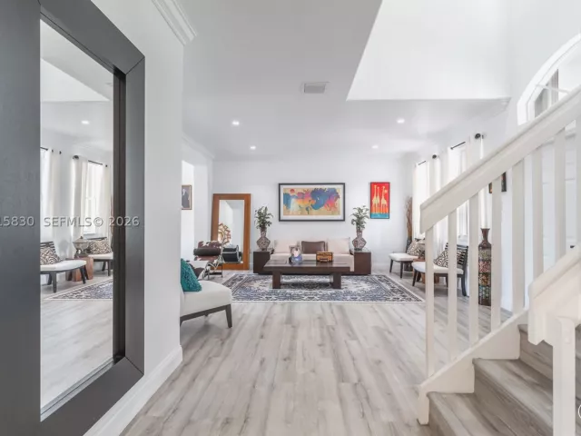 Продажа дома по адресу 1733 SW 151st Pl - фото 9129133