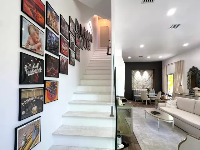 Продажа дома по адресу 361 Jefferson Avenue 1 - фото 9232958