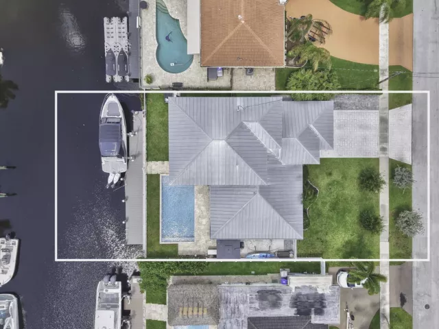 Продажа дома по адресу 120 SE 12th Court - фото 8930313