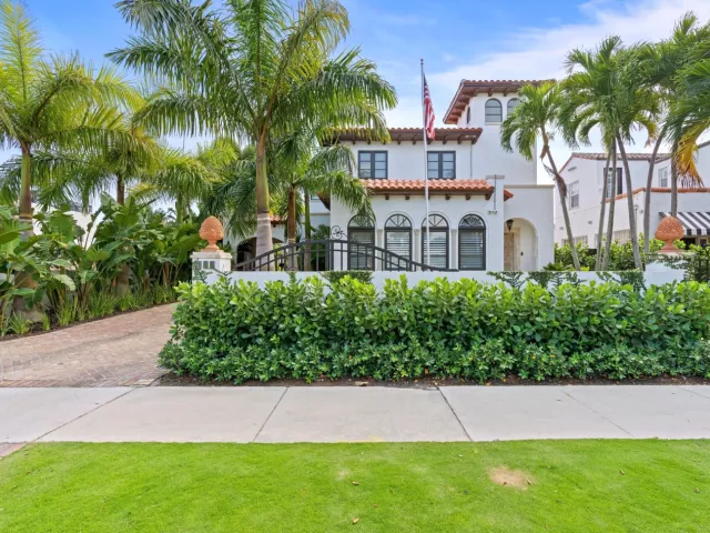 Продажа дома по адресу 112 Roosevelt Place - фото 9041506