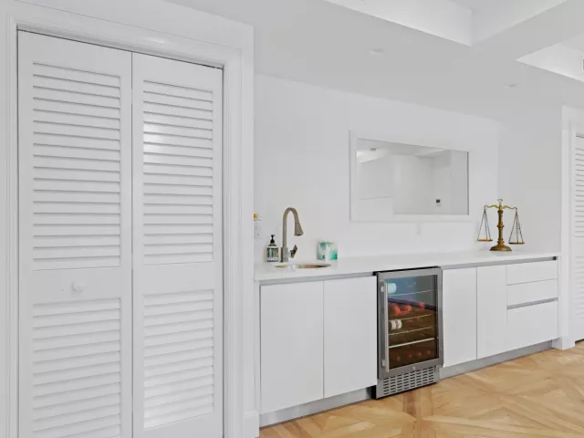 Продажа дома по адресу 112 Roosevelt Place - фото 9041625