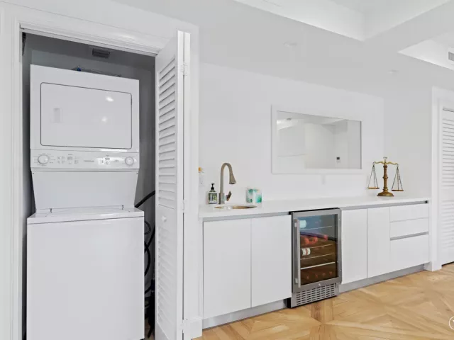 Продажа дома по адресу 112 Roosevelt Place - фото 9041628