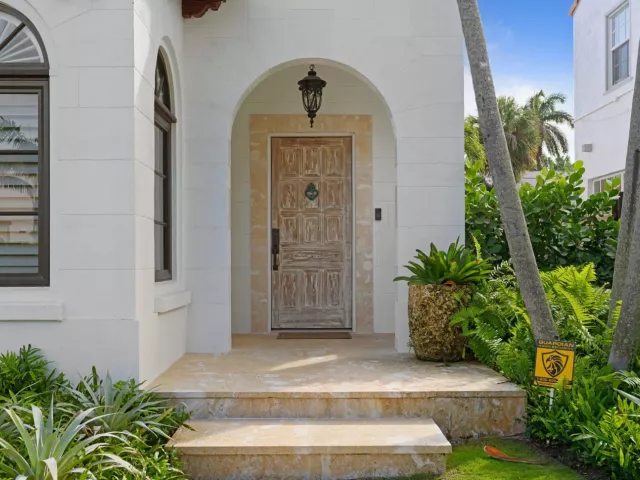Продажа дома по адресу 112 Roosevelt Place - фото 9041519