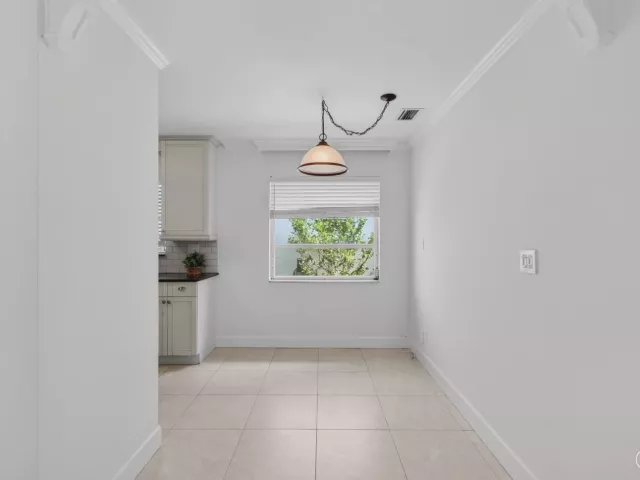 Продажа дома по адресу 201 Del Rio Boulevard - фото 9039237