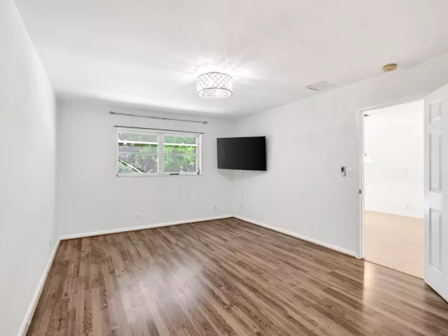 Продажа дома по адресу 201 Del Rio Boulevard - фото 9039250