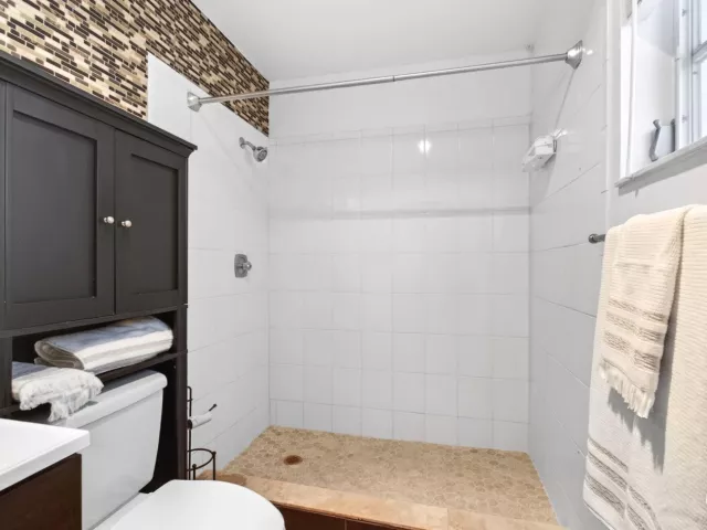 Продажа дома по адресу 201 Del Rio Boulevard - фото 9039257
