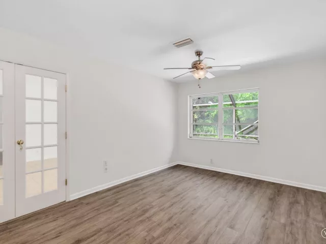 Продажа дома по адресу 201 Del Rio Boulevard - фото 9039258