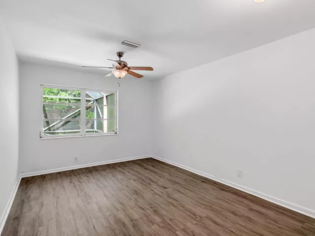 Продажа дома по адресу 201 Del Rio Boulevard - фото 9039261
