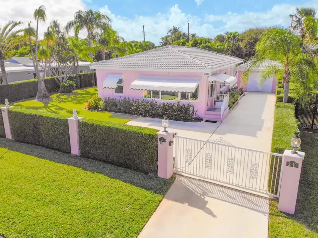 Продажа дома по адресу 3216 Karen Drive - фото 9380951