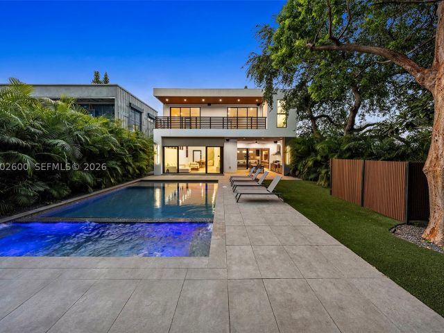 Продажа дома по адресу 260 NW 47th St - фото 9051714