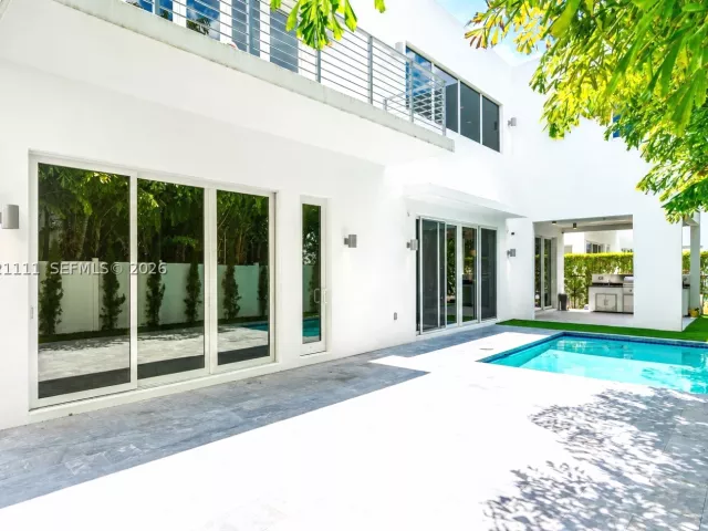 Продажа дома по адресу 10267 NW 75th Ter - фото 9023597