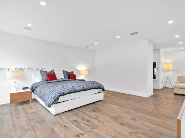 Продажа дома по адресу 10267 NW 75th Ter - фото 9023673