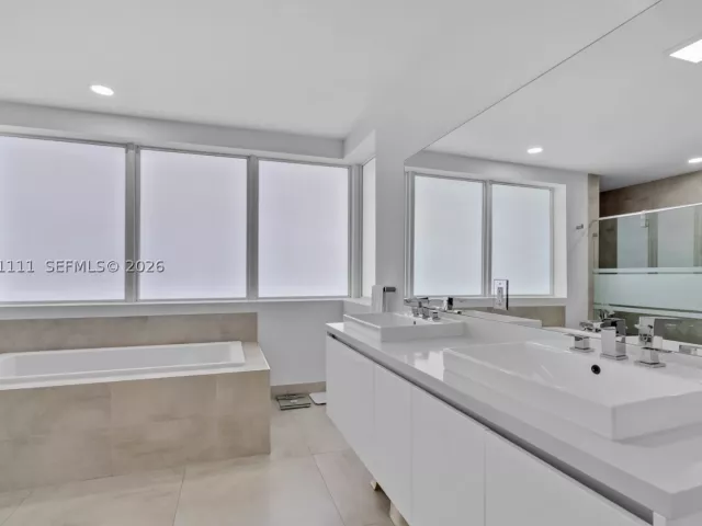 Продажа дома по адресу 10267 NW 75th Ter - фото 9023677