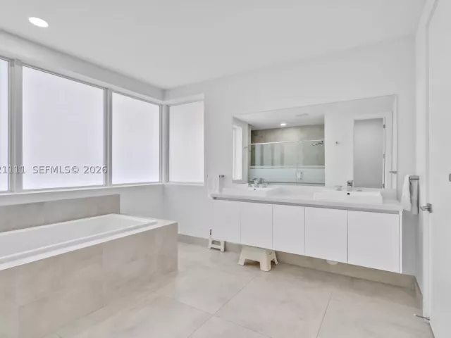 Продажа дома по адресу 10267 NW 75th Ter - фото 9023679
