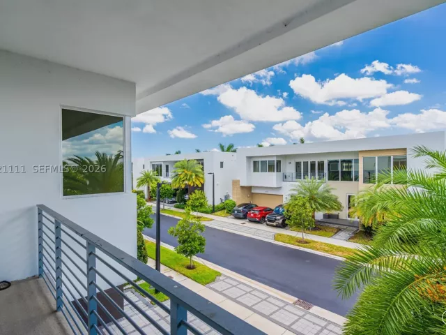 Продажа дома по адресу 10267 NW 75th Ter - фото 9023587