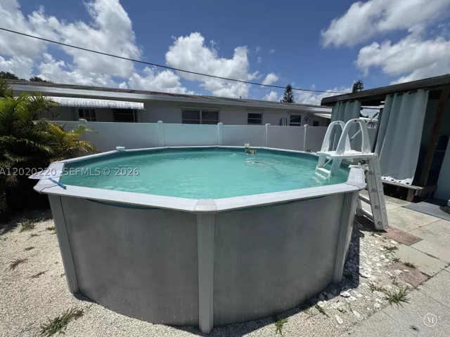 Продажа дома по адресу 2726 Taylor St - фото 9003737