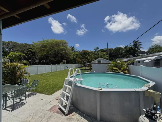 Продажа дома по адресу 2726 Taylor St - фото 9003740