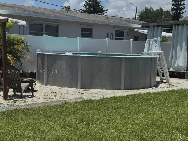 Продажа дома по адресу 2726 Taylor St - фото 9003743