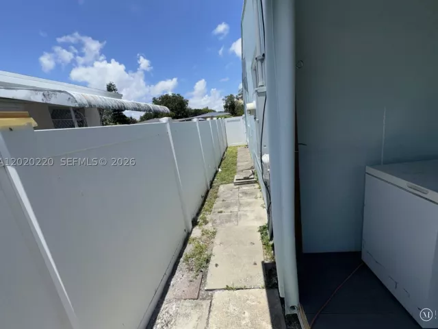 Продажа дома по адресу 2726 Taylor St - фото 9003749