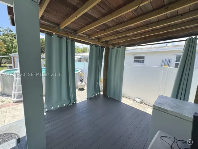 Продажа дома по адресу 2726 Taylor St - фото 9003750