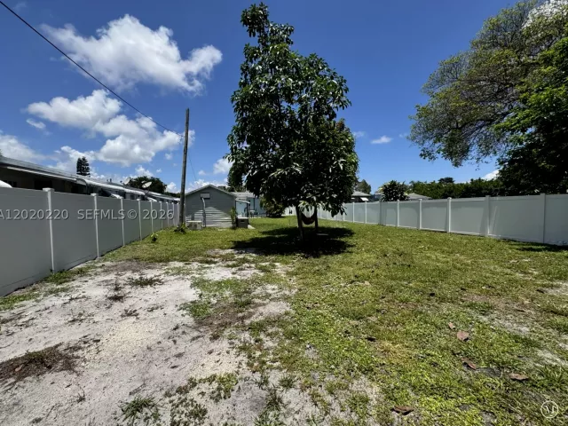 Продажа дома по адресу 2726 Taylor St - фото 9003756