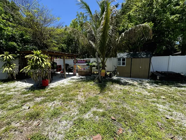 Продажа дома по адресу 2726 Taylor St - фото 9003760